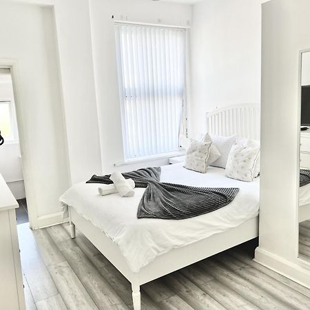 Apartament Next Westfield Mall London Exteriör bild