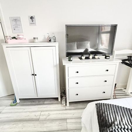 Apartament Next Westfield Mall London Exteriör bild